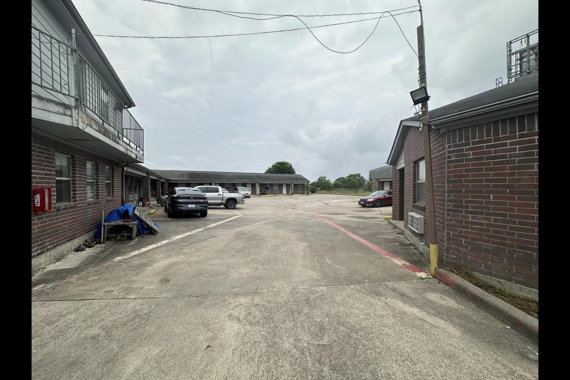 Travel Inn By Oyo La Marque Texas City I-45 Esterno foto
